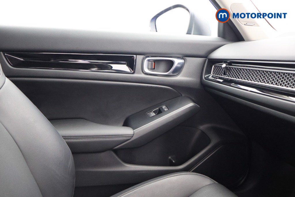Honda Civic Advance Automatic Petrol-Electric Hybrid Hatchback - Stock Number (1618838) - 8th supplementary image