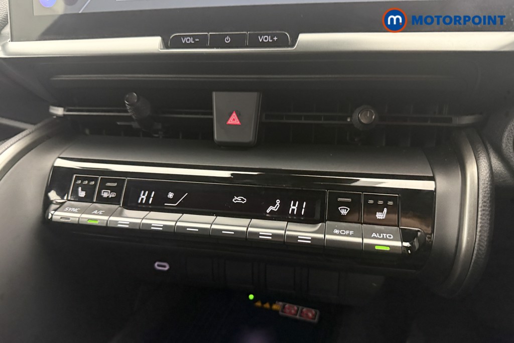 Toyota C-Hr Design Automatic Petrol-Electric Hybrid SUV - Stock Number (1618881) - 3rd supplementary image