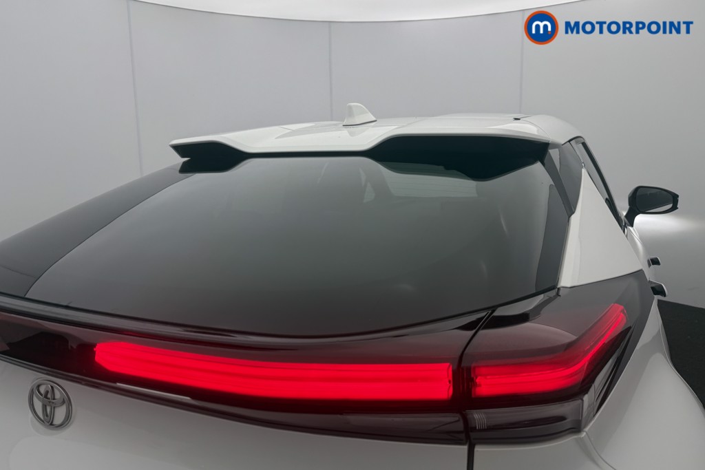 Toyota C-Hr Design Automatic Petrol-Electric Hybrid SUV - Stock Number (1618881) - 15th supplementary image