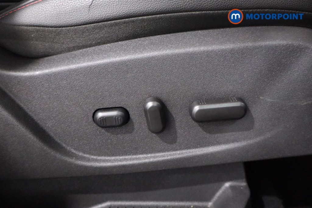 Ford Kuga St-Line X Automatic Diesel SUV - Stock Number (1619160) - 25th supplementary image