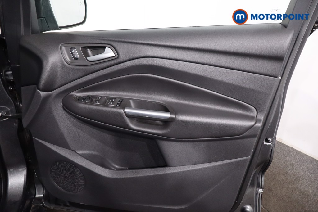 Ford Kuga St-Line X Automatic Diesel SUV - Stock Number (1619160) - 26th supplementary image