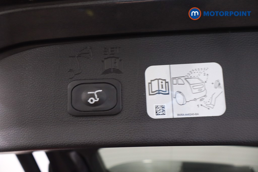 Ford Kuga St-Line X Automatic Diesel SUV - Stock Number (1619160) - 42nd supplementary image