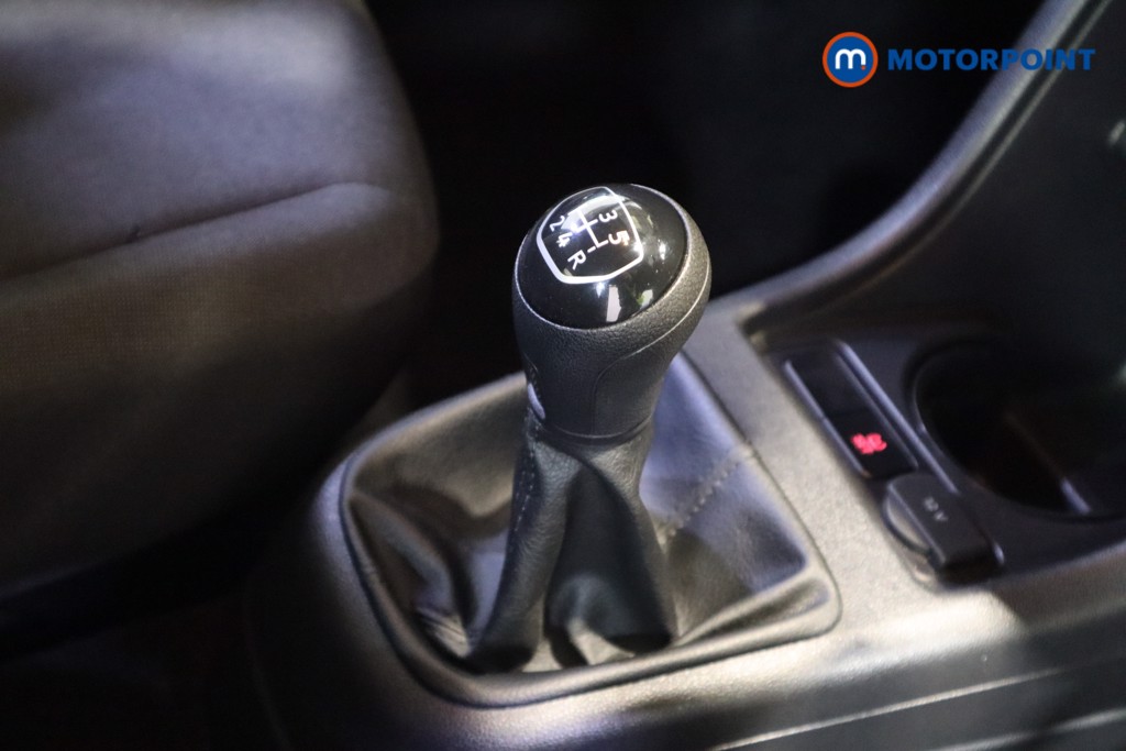Volkswagen UP UP Manual Petrol Hatchback - Stock Number (1619532) - 5th supplementary image