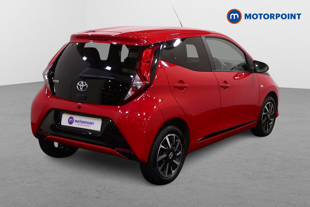 Toyota Aygo X-Trend Manual Petrol Hatchback - Stock Number (1619790) - Drivers side rear corner