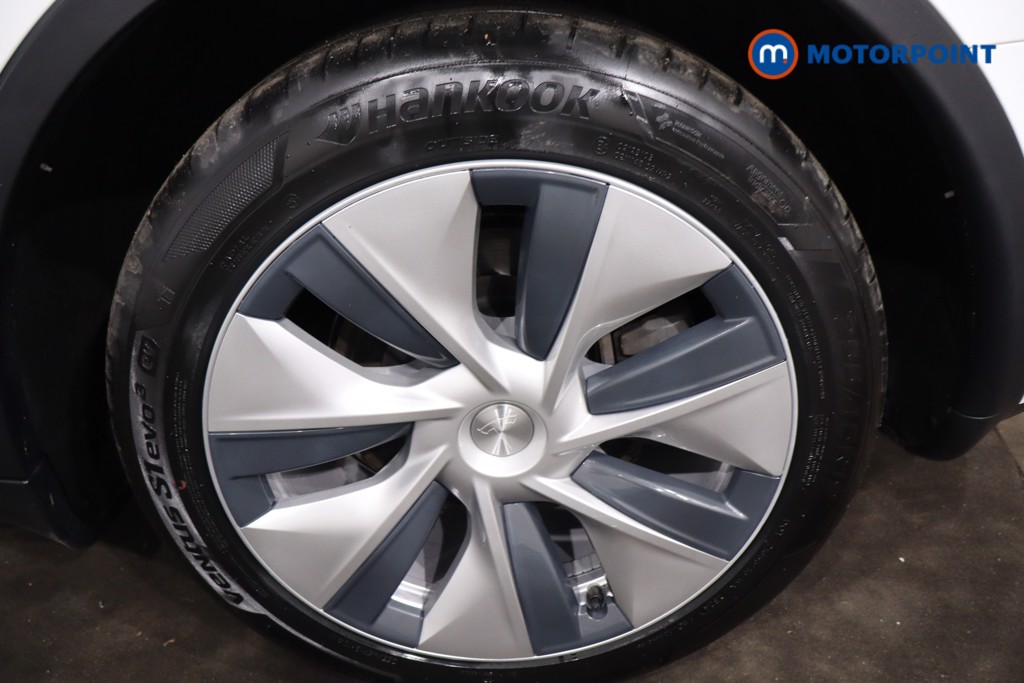 Tesla Model Y Long Range Automatic Electric SUV - Stock Number (1619795) - 12th supplementary image