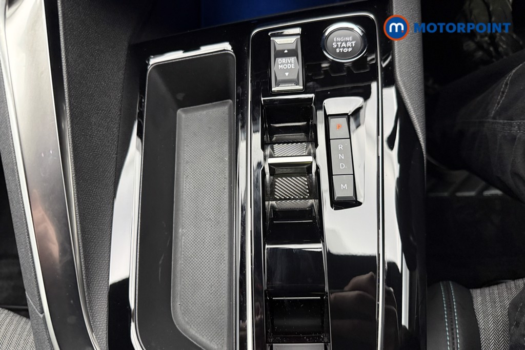 Peugeot 3008 Allure Automatic Petrol SUV - Stock Number (1619937) - 27th supplementary image