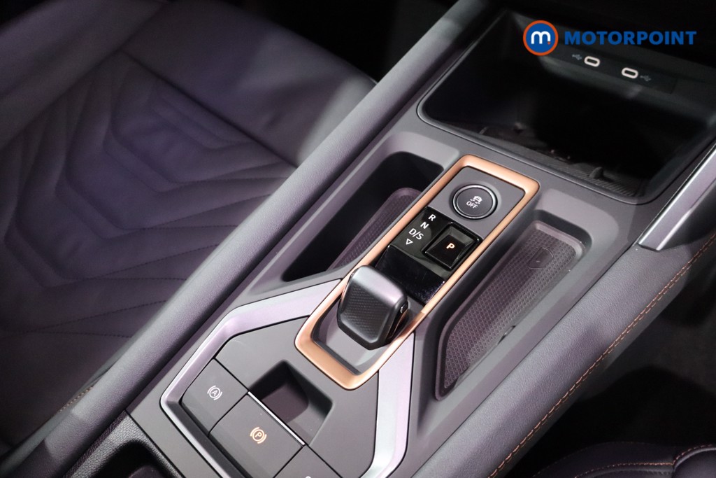 Cupra Formentor V3 Automatic Petrol Plug-In Hybrid SUV - Stock Number (1619942) - 19th supplementary image