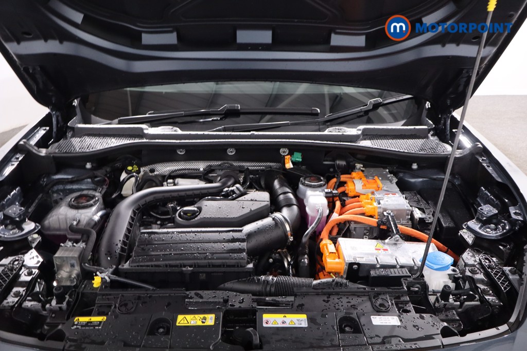 Cupra Formentor V3 Automatic Petrol Plug-In Hybrid SUV - Stock Number (1619942) - 39th supplementary image