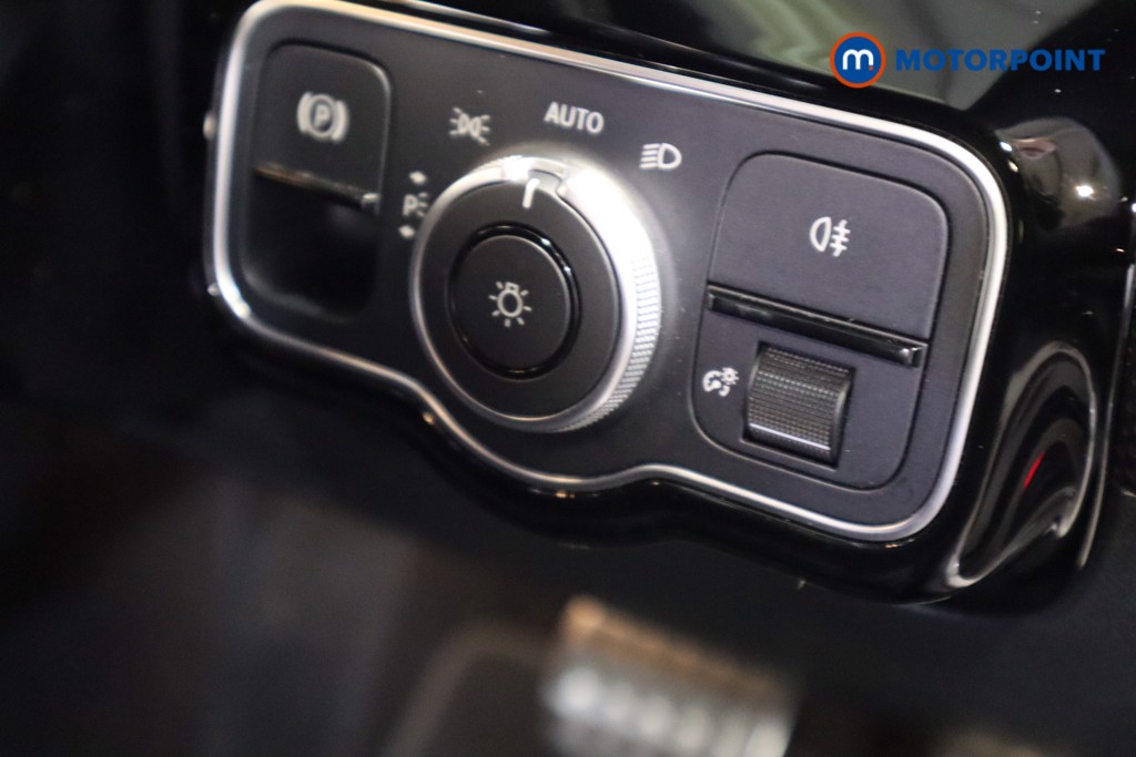 Mercedes-Benz CLA Amg Line Automatic Petrol Coupe - Stock Number (1620027) - 15th supplementary image