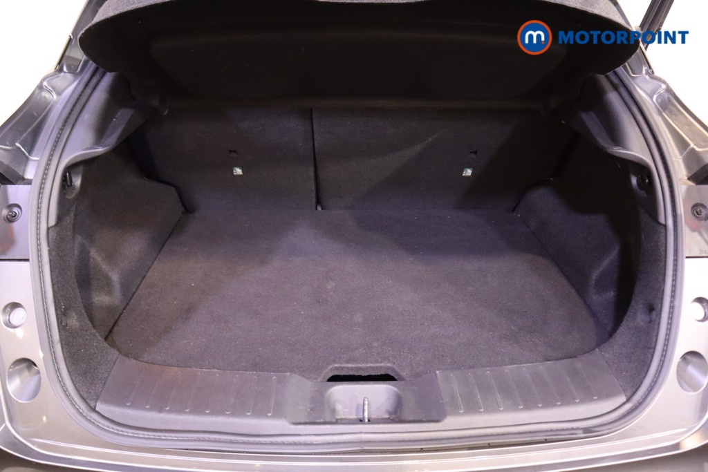 Nissan Juke N-Connecta Automatic Petrol SUV - Stock Number (1620436) - 9th supplementary image