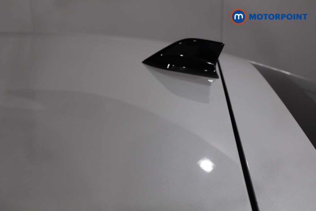 Renault Arkana Iconic Automatic Petrol-Electric Hybrid SUV - Stock Number (1566845) - 31st supplementary image