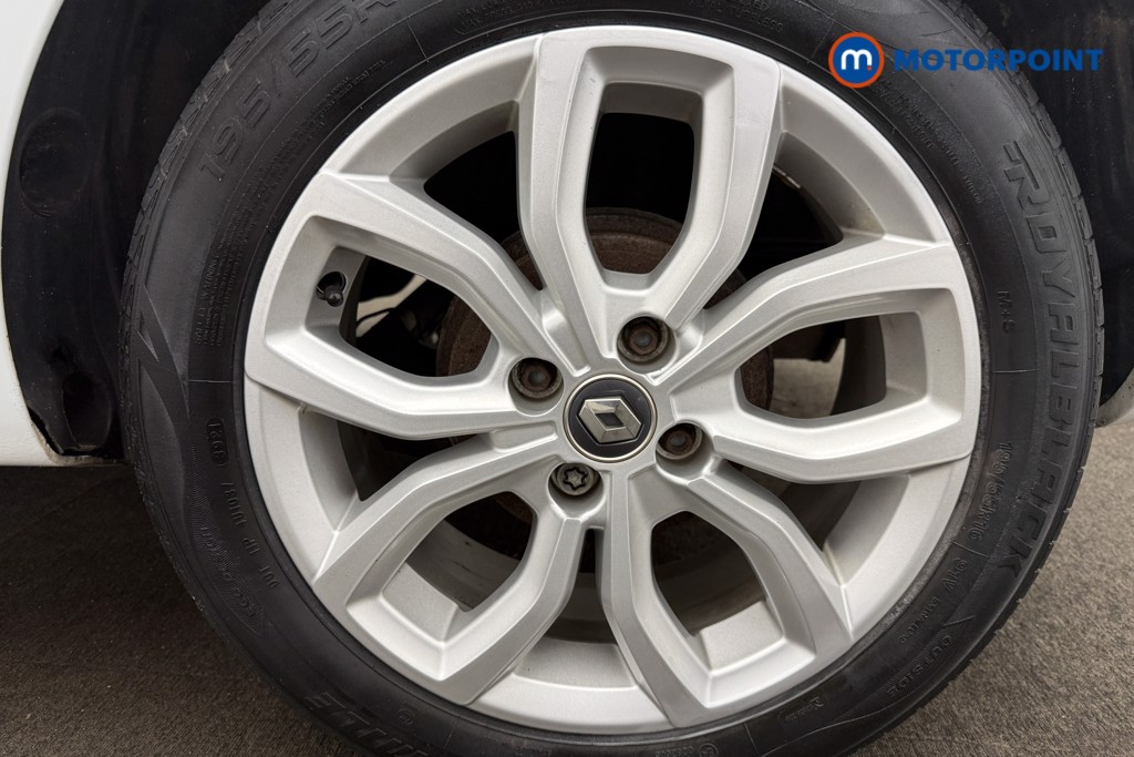 Renault Clio Dynamique Nav Manual Petrol Hatchback - Stock Number (1595920) - 2nd supplementary image