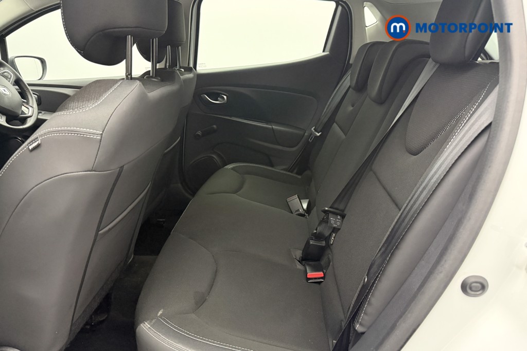 Renault Clio Dynamique Nav Manual Petrol Hatchback - Stock Number (1595920) - 9th supplementary image