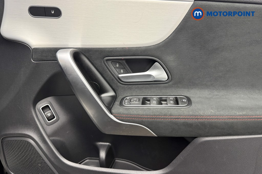 Mercedes-Benz CLA Amg Line Automatic Petrol Estate - Stock Number (1599746) - 18th supplementary image