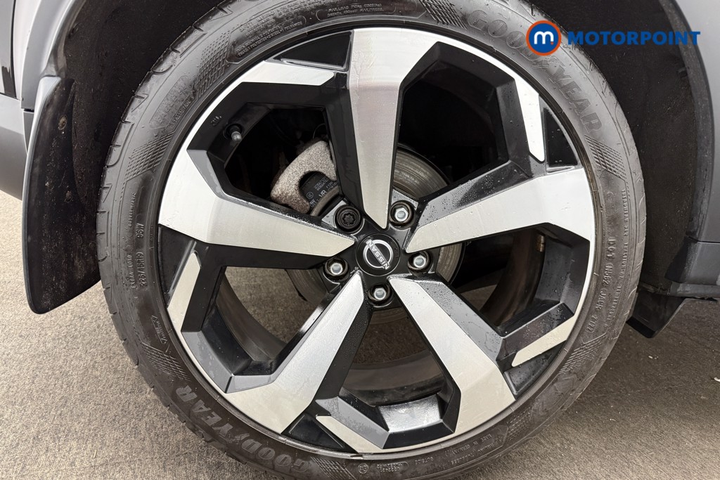 Nissan Juke Tekna Automatic Petrol-Electric Hybrid SUV - Stock Number (1603727) - 3rd supplementary image