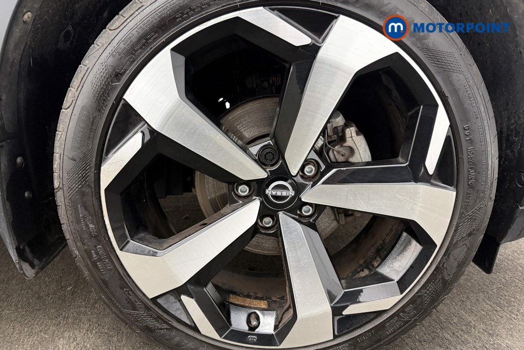 Nissan Juke Tekna Automatic Petrol-Electric Hybrid SUV - Stock Number (1603727) - 4th supplementary image