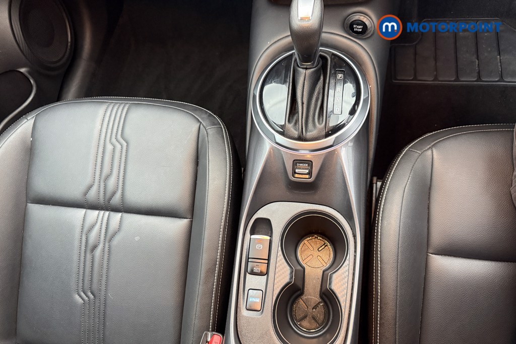 Nissan Juke Tekna Automatic Petrol-Electric Hybrid SUV - Stock Number (1603727) - 22nd supplementary image