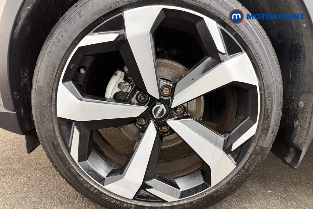 Nissan Juke Tekna Automatic Petrol-Electric Hybrid SUV - Stock Number (1603727) - 1st supplementary image