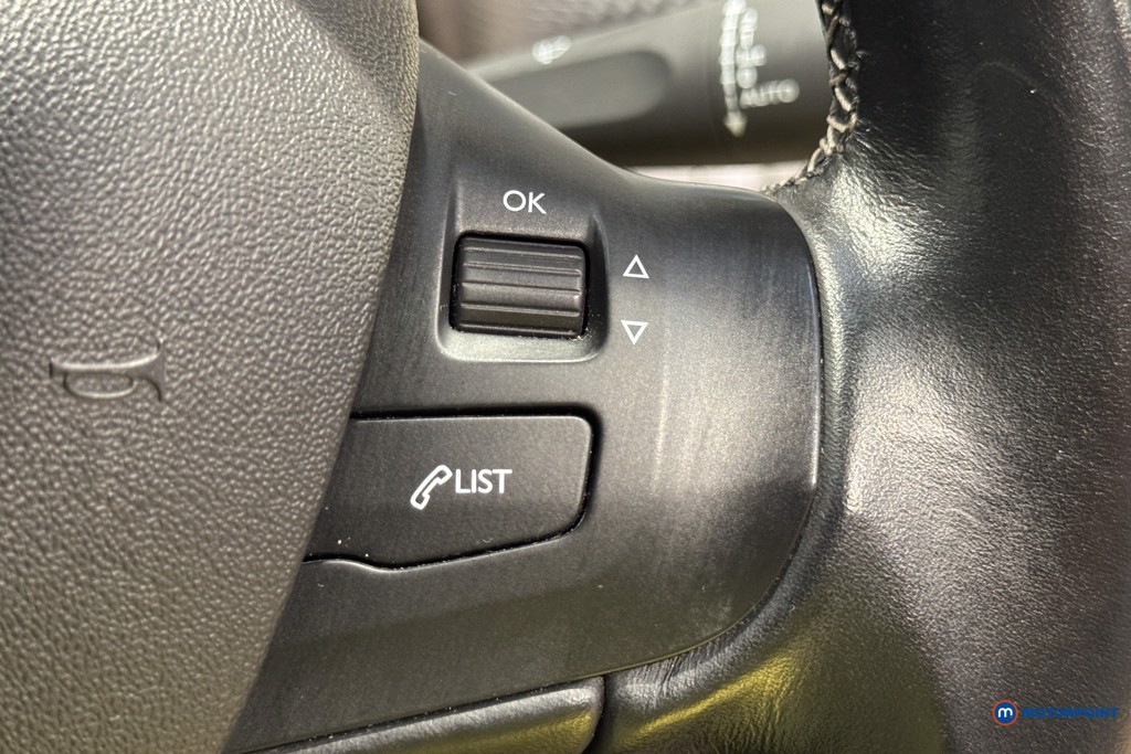 Peugeot 208 Tech Edition Manual Petrol Hatchback - Stock Number (1604041) - 10th supplementary image