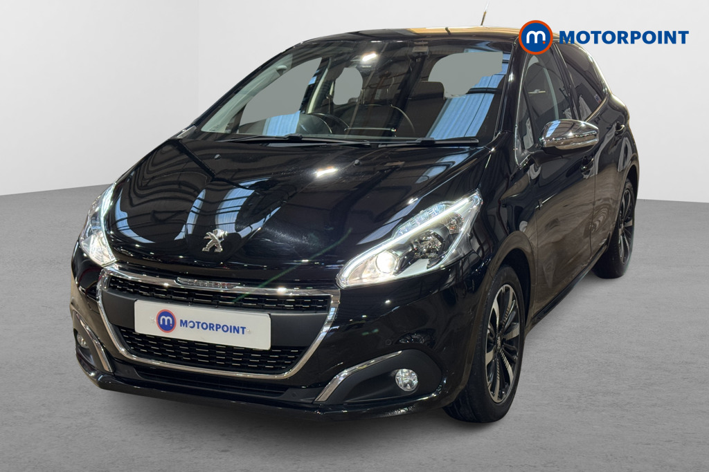 Peugeot 208 Tech Edition Manual Petrol Hatchback - Stock Number (1604041) - Passenger side front corner