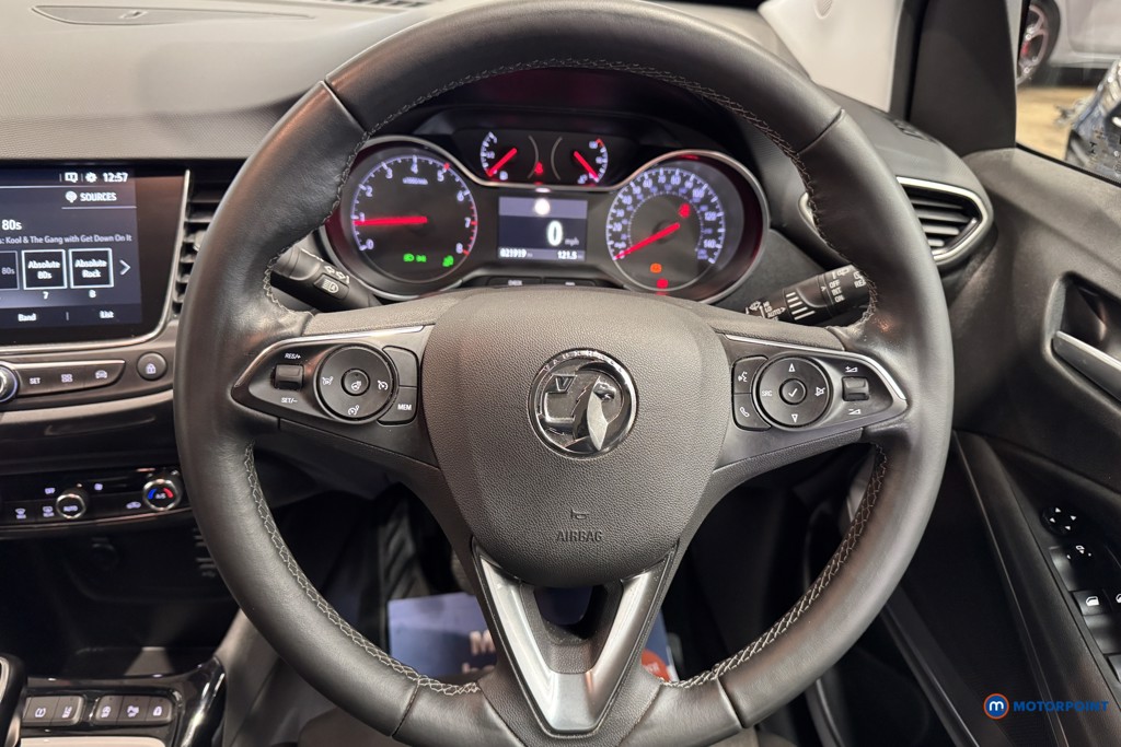 Vauxhall Crossland Ultimate Manual Diesel SUV - Stock Number (1604698) - 9th supplementary image