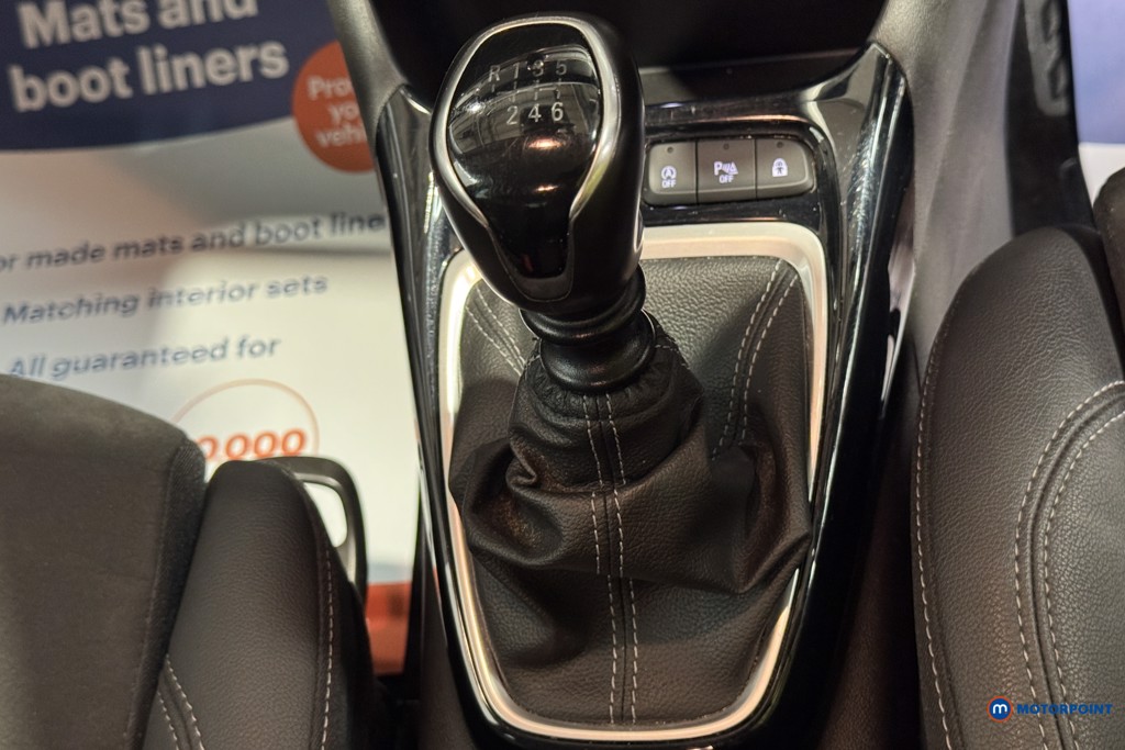 Vauxhall Crossland Ultimate Manual Diesel SUV - Stock Number (1604698) - 17th supplementary image