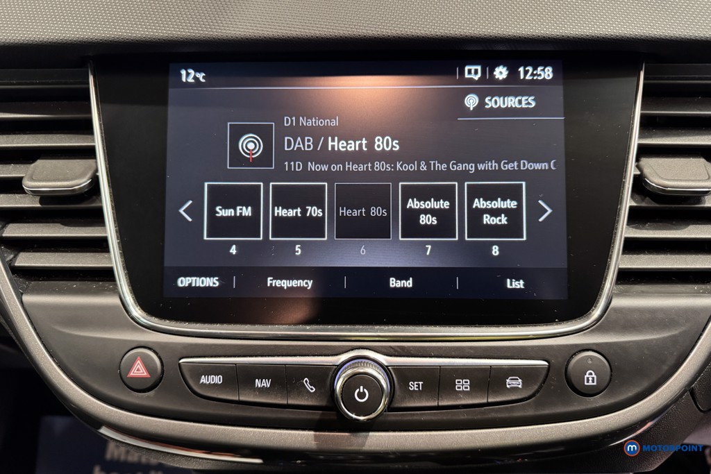 Vauxhall Crossland Ultimate Manual Diesel SUV - Stock Number (1604698) - 21st supplementary image