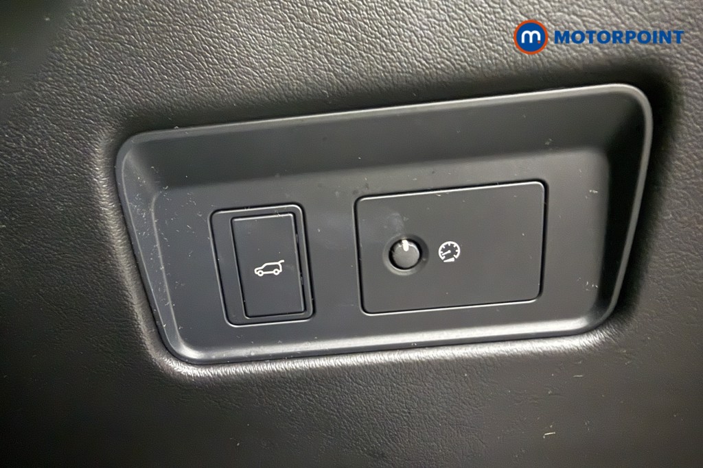 Jaguar F-Pace R-Dynamic S Automatic Diesel SUV - Stock Number (1606999) - 17th supplementary image