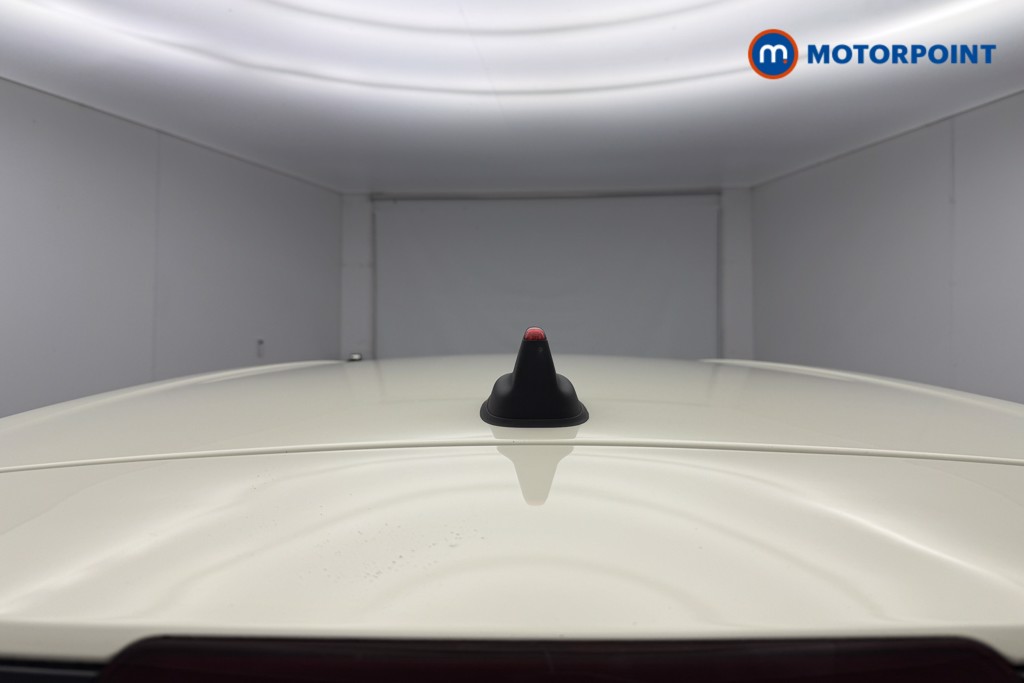 Mini Clubman Cooper Classic Manual Petrol Estate - Stock Number (1607207) - 26th supplementary image