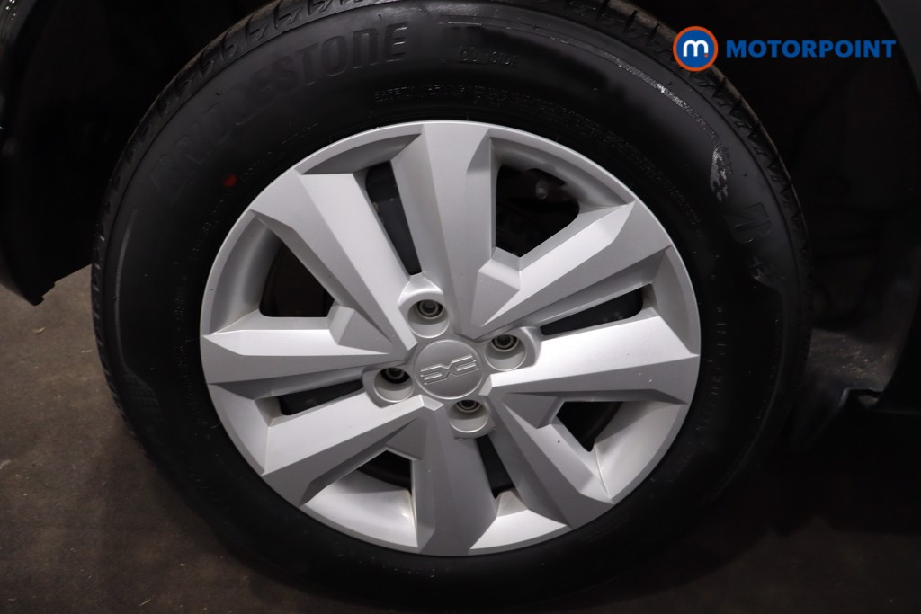 Dacia Sandero Expression Manual Petrol Hatchback - Stock Number (1608377) - 9th supplementary image