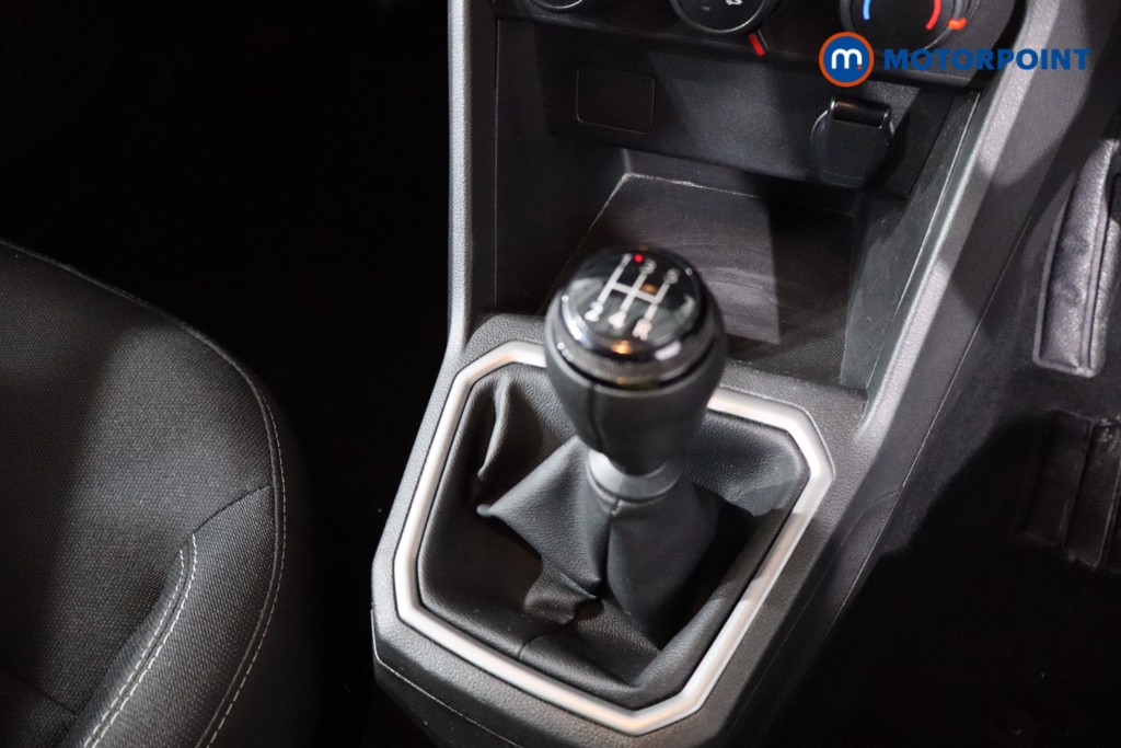 Dacia Sandero Expression Manual Petrol Hatchback - Stock Number (1608377) - 19th supplementary image