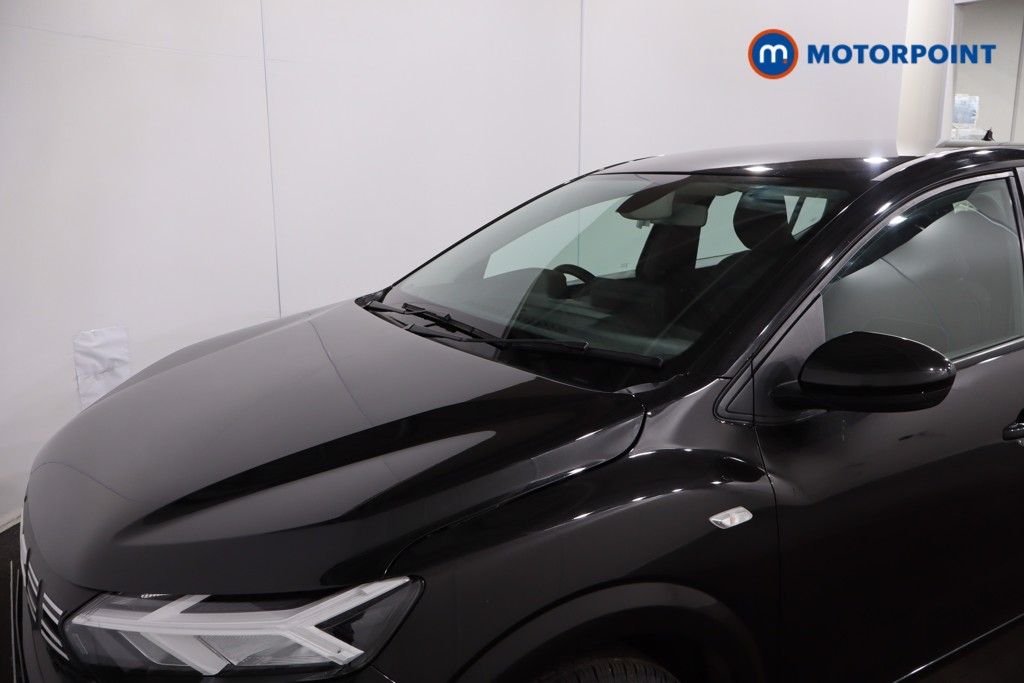 Dacia Sandero Expression Manual Petrol Hatchback - Stock Number (1608377) - 25th supplementary image