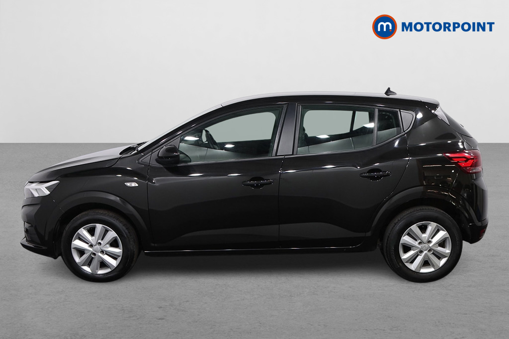 Dacia Sandero Expression Manual Petrol Hatchback - Stock Number (1608377) - Passenger side