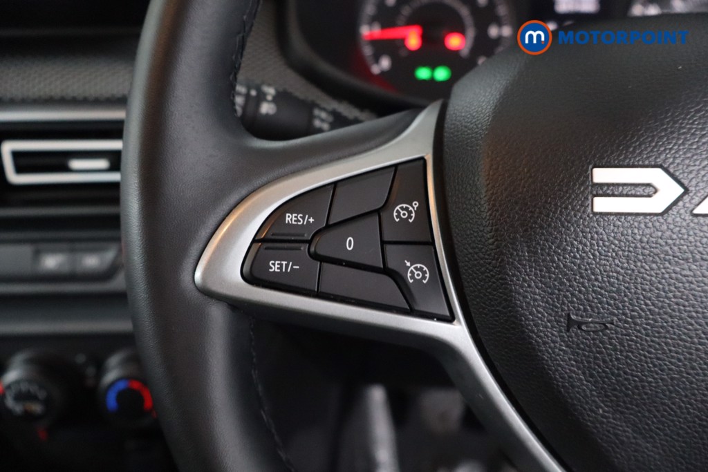 Dacia Sandero Expression Manual Petrol Hatchback - Stock Number (1608388) - 7th supplementary image