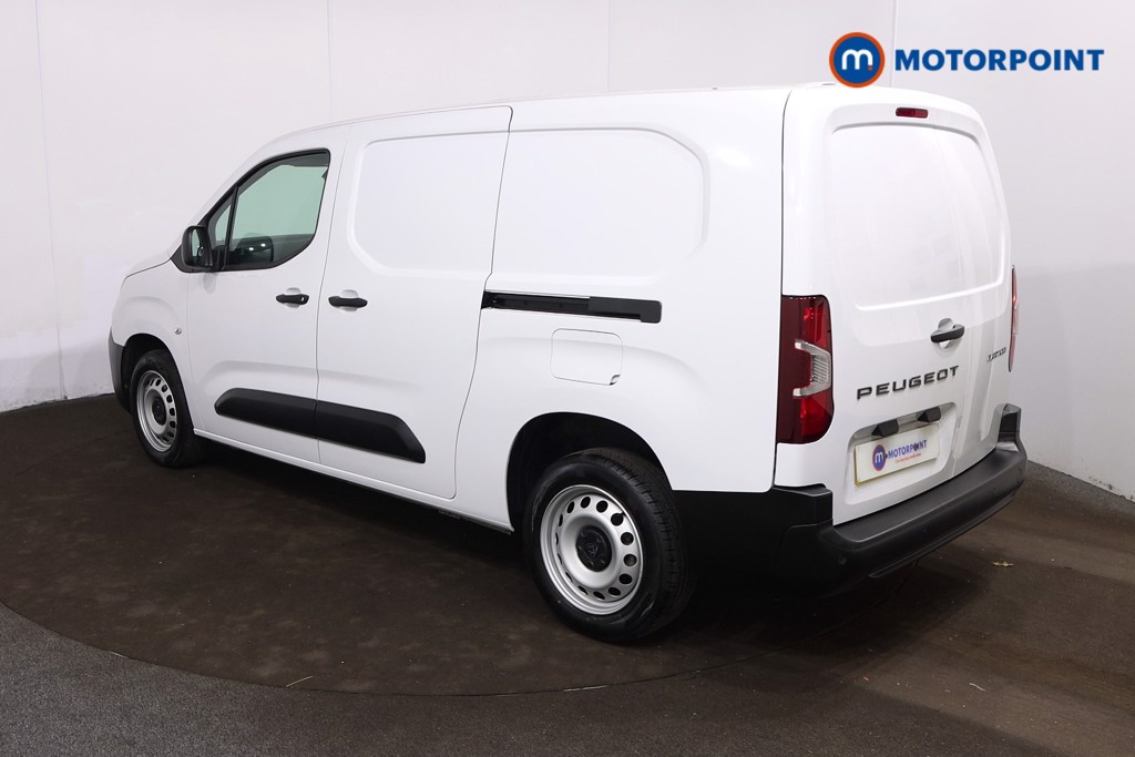 Peugeot Partner Professional Manual Diesel Panel Van - Stock Number (1608793) - Passenger side rear corner