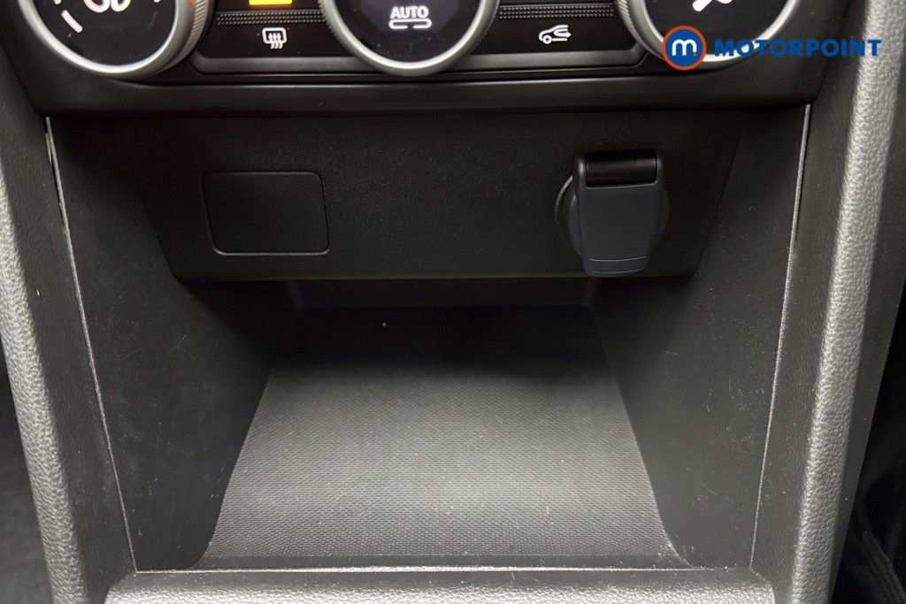 Dacia Jogger Expression Manual Petrol People Carrier - Stock Number (1609027) - 14th supplementary image