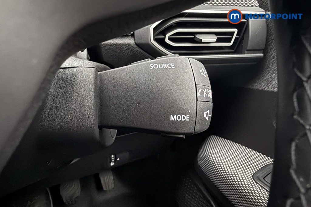 Dacia Jogger Expression Manual Petrol People Carrier - Stock Number (1609027) - 17th supplementary image