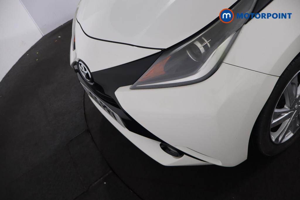 Toyota Aygo X-Pression Manual Petrol Hatchback - Stock Number (1611023) - 16th supplementary image