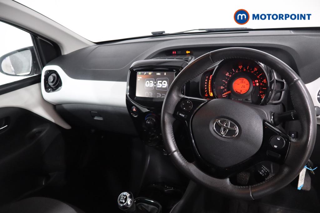 Toyota Aygo X-Pression Manual Petrol Hatchback - Stock Number (1611023) - 1st supplementary image