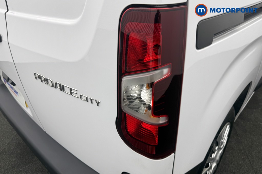 Toyota Proace City Icon Manual Diesel Panel Van - Stock Number (1611238) - 6th supplementary image