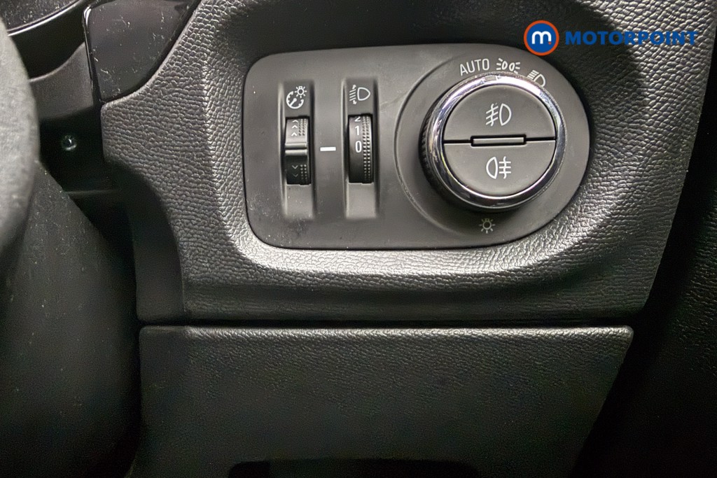 Vauxhall Corsa GS Manual Petrol Hatchback - Stock Number (1611323) - 16th supplementary image