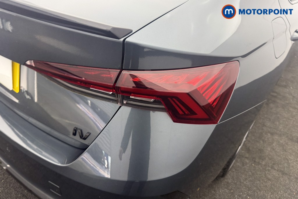 Skoda Octavia VRS Automatic Petrol Plug-In Hybrid Hatchback - Stock Number (1611843) - 4th supplementary image