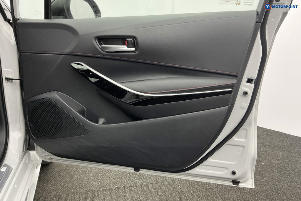 Toyota Corolla Gr Sport Automatic Petrol-Electric Hybrid Estate - Stock Number (1613310) - 25th supplementary image