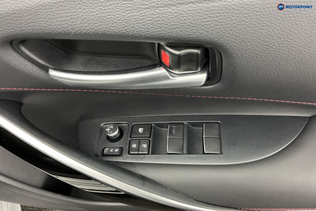 Toyota Corolla Gr Sport Automatic Petrol-Electric Hybrid Estate - Stock Number (1613310) - 26th supplementary image