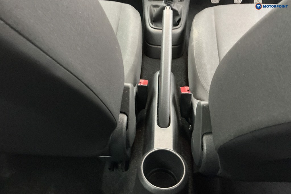 Volkswagen UP Move Up Manual Petrol Hatchback - Stock Number (1613478) - 15th supplementary image