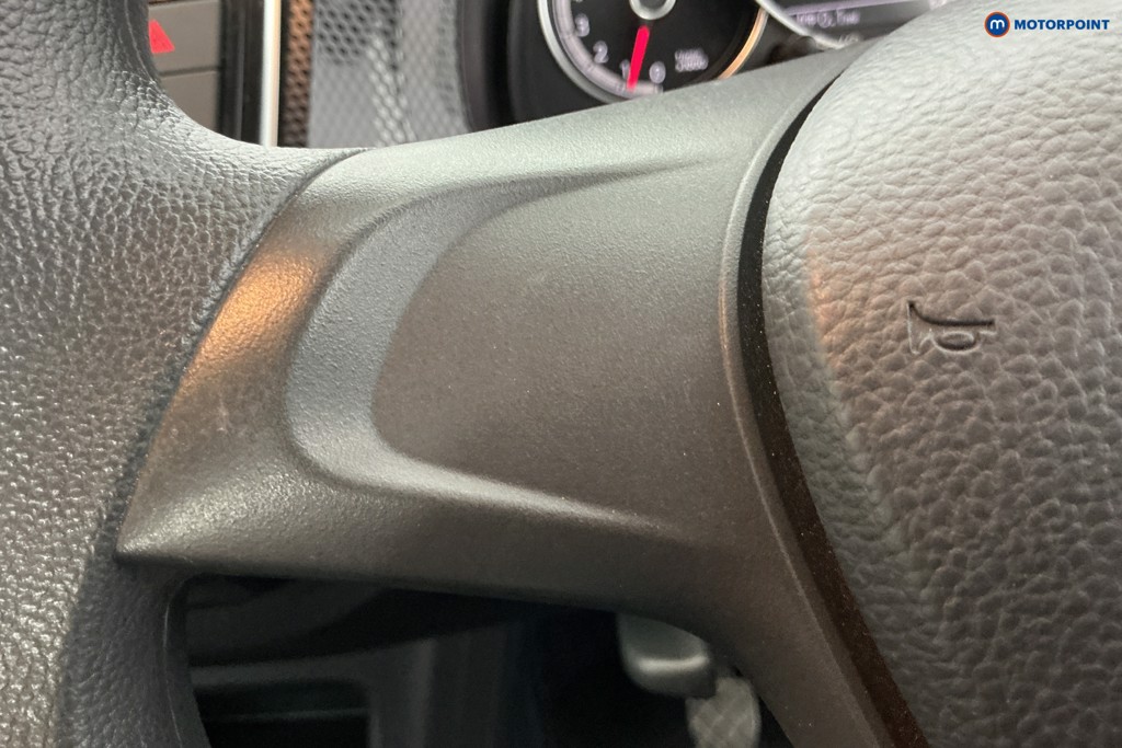 Volkswagen UP Move Up Manual Petrol Hatchback - Stock Number (1613478) - 21st supplementary image