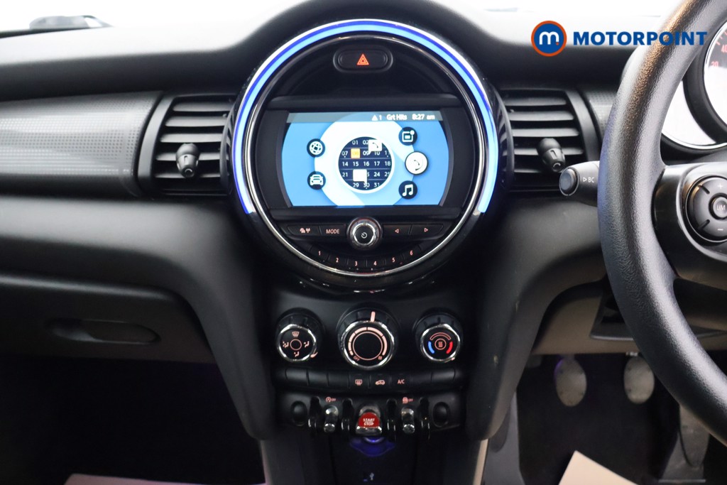 Mini Hatchback Cooper Classic Manual Petrol Hatchback - Stock Number (1613622) - 11th supplementary image