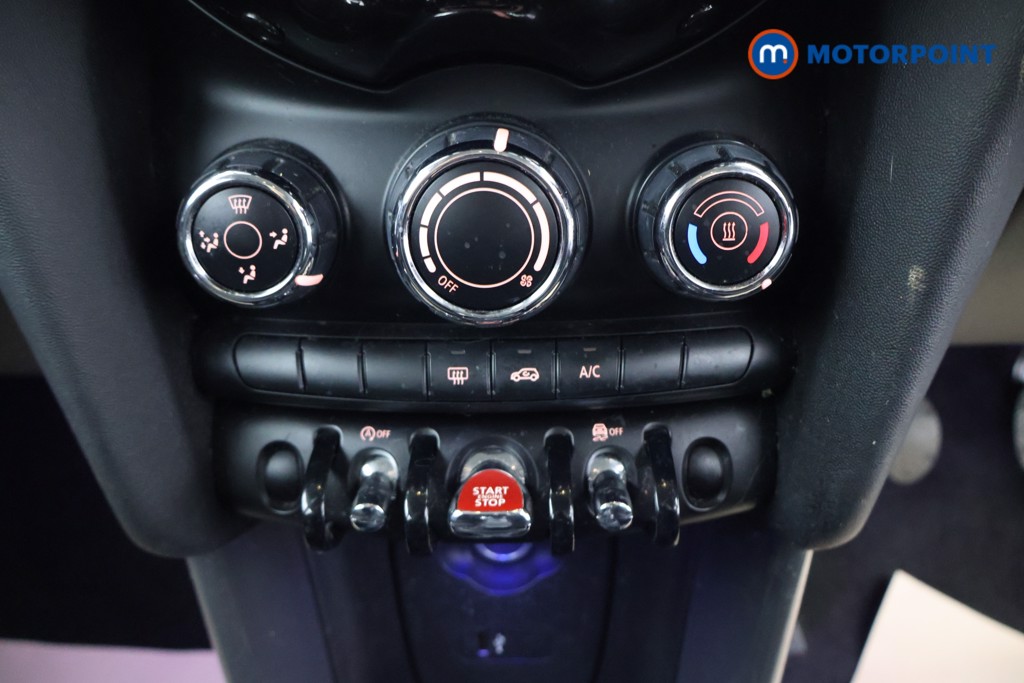 Mini Hatchback Cooper Classic Manual Petrol Hatchback - Stock Number (1613622) - 13th supplementary image