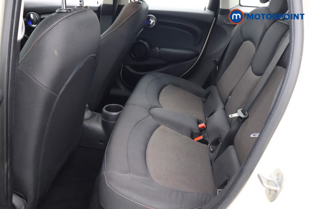 Mini Hatchback Cooper Classic Manual Petrol Hatchback - Stock Number (1613622) - 30th supplementary image