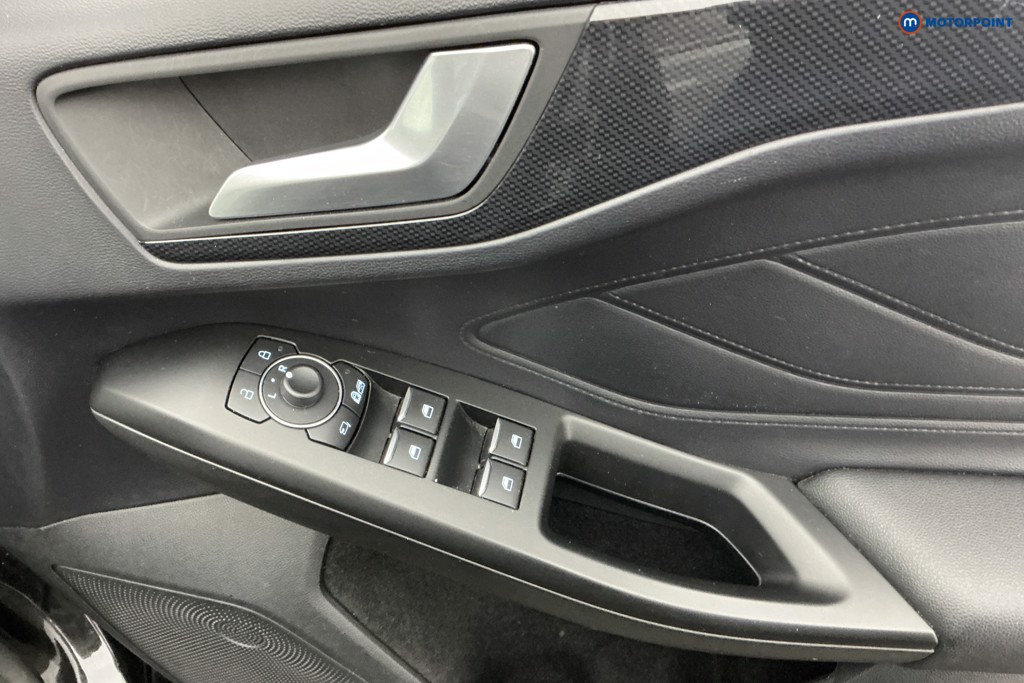 Ford Focus St-Line X Edition Automatic Petrol Estate - Stock Number (1613861) - 25th supplementary image